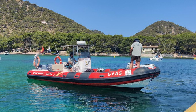Puertos de las Illes Balears instala 82 boyas en el campo de fondeo de Formentor